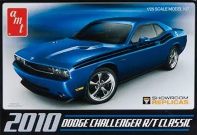 671 1/25 2010 Dodge Challenger R/T Classic