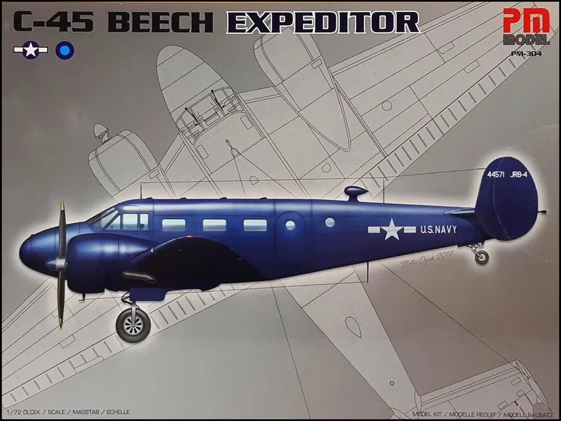 PM Model 304 1/72 C-45 Beech Expeditor Eğitim Ve Nakliye Uçağı Demonte Plastik Maketi