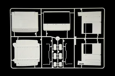 Italeri 3941S 1/24 2001 Renault Magnum AE500 Çekici Demonte Plastik Maketi