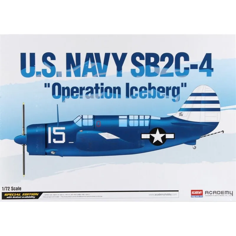 Academy 12545 1/72 U.S. Navy SB2C-4 (Operation Iceberg) Savaş Uçağı Demonte Plastik Maketi
