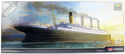 Academy 14215 1/400 The White Star Liner Titanic Yolcu Gemisi Demonte Plastik Maketi