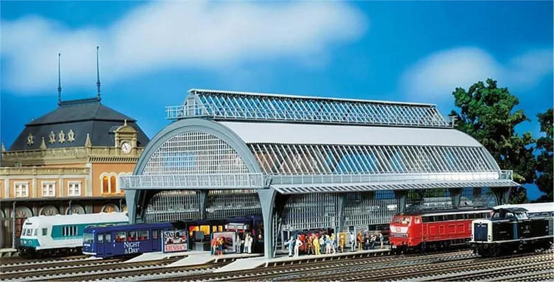 Faller 120199 1/87 Kapalı Platform Demonte Plastik Maketi