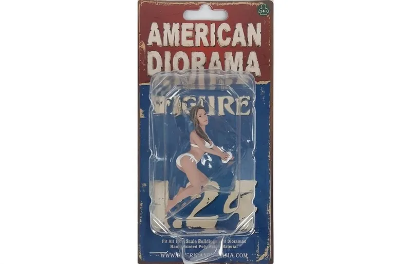 American Diorama AD76363 1/24 Ölçek Araba Yıkayan Bikinili Kız (Jenny) Sergilemeye Hazır Plastik Figürü