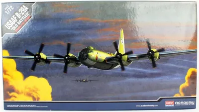Academy 12517 1/72 USAAF B-29A (Old Battler) Savaş Uçağı Demonte Plastik Maketi