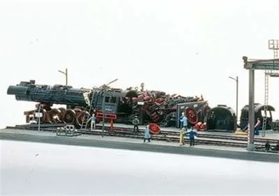 61103 1/87 LOCOMOTİVE SCRAP YARD