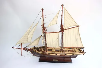 GIANHIEN TS0026W HARVEY AHŞAP HAZIR YELKENLİ GEMİ MAKETİ