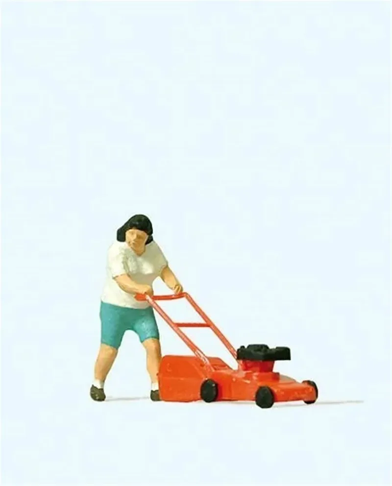 Preiser 28085 1/87 Ölçek Çim Biçme Makinalı Kadın Figürü
