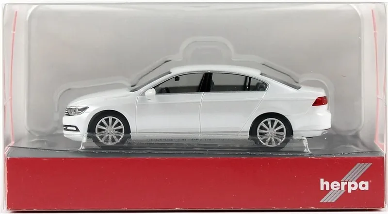 Herpa 038416-002 1/87 Ölçek VW Passat Lim., Metalik Beyaz, Sergilemeye Hazır Model Araç