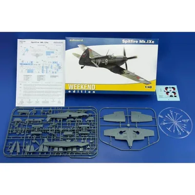 EDUARD 84138 1/48 Spitfire Mk.IXe Uçak Maketi