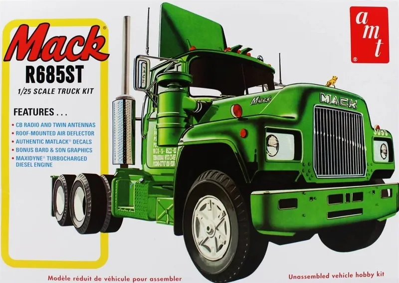 AMT 1039 1/25 Mack R685ST Semi Tractor Tır Çekici Demonte Plastik Maketi