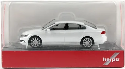 Herpa 038416-002 1/87 Ölçek VW Passat Lim., Metalik Beyaz, Sergilemeye Hazır Model Araç