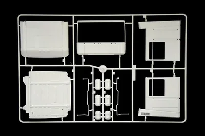 Italeri 3941S 1/24 2001 Renault Magnum AE500 Çekici Demonte Plastik Maketi
