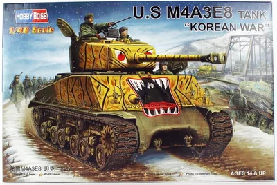 HobbyBoss 84804 1/48 M4A3E8 Tankı Demonte Plastik Maketi