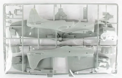 Academy 12329 1/48 USN SBD-5 (??Battle of the Philippine Sea) Savaş Uçağı Demonte Plastik Maketi
