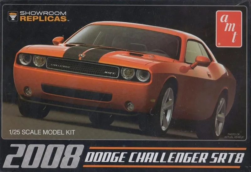 615 1/25 2008 Dodge Challenger SRT8